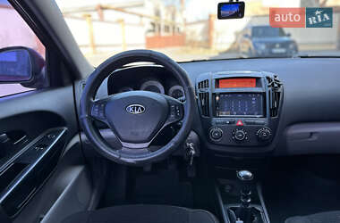 Хэтчбек Kia Ceed 2008 в Ивано-Франковске