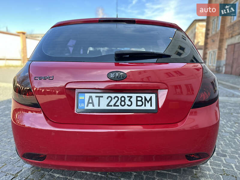 Хетчбек Kia Ceed 2008 в Івано-Франківську