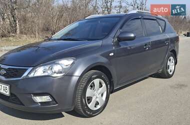 Універсал Kia Ceed 2010 в Києві