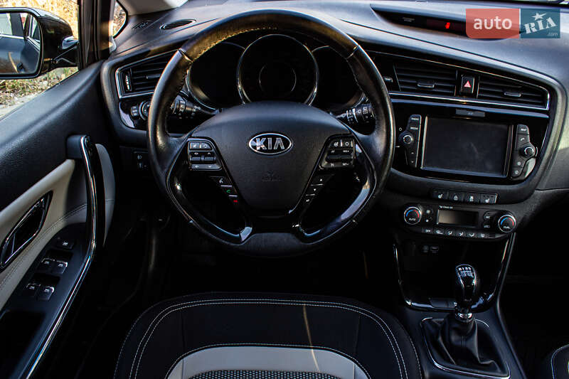 Универсал Kia Ceed 2018 в Львове