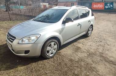 Универсал Kia Ceed 2009 в Онуфриевке