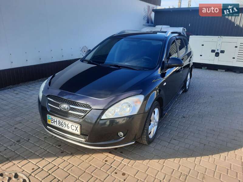 Универсал Kia Ceed 2008 в Первомайске