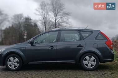 Kia Ceed 2011