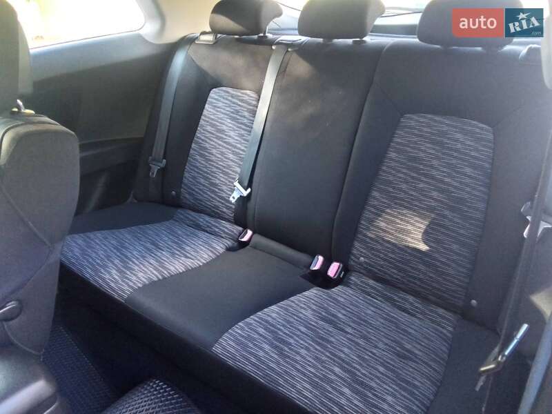 Хетчбек Kia Ceed 2008 в Харкові
