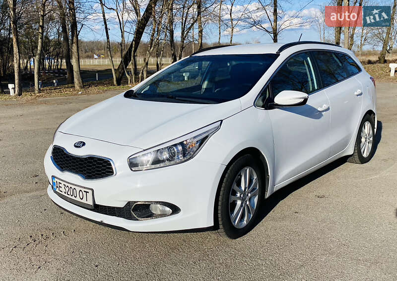 Універсал Kia Ceed 2013 в 