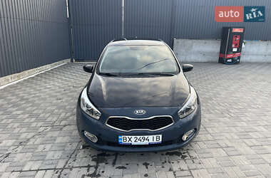 Хетчбек Kia Ceed 2014 в Хмельницькому