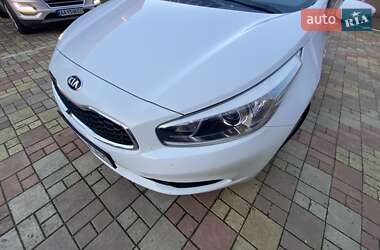 Універсал Kia Ceed 2013 в Ужгороді