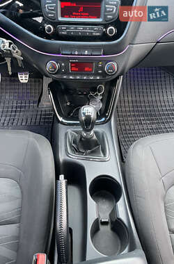 Хетчбек Kia Ceed 2014 в Запоріжжі