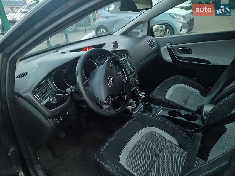Универсал Kia Ceed 2012 в Киеве