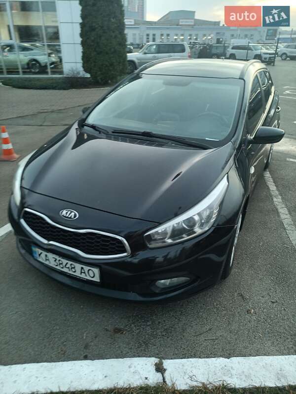 Универсал Kia Ceed 2012 в Киеве