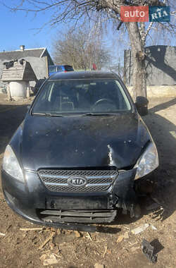 Хетчбек Kia Ceed 2007 в 