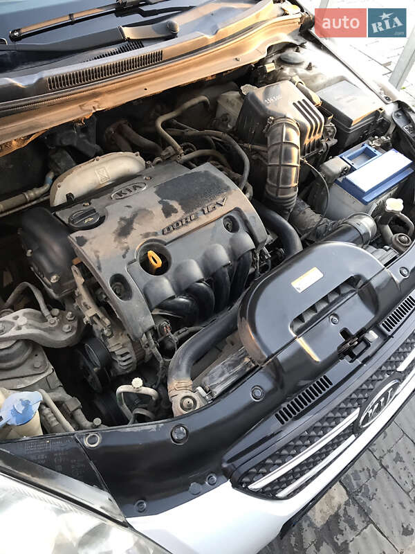 Универсал Kia Ceed 2009 в Ужгороде