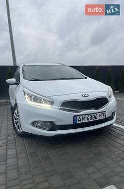 Универсал Kia Ceed 2014 в Звягеле