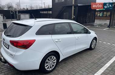 Универсал Kia Ceed 2014 в Звягеле