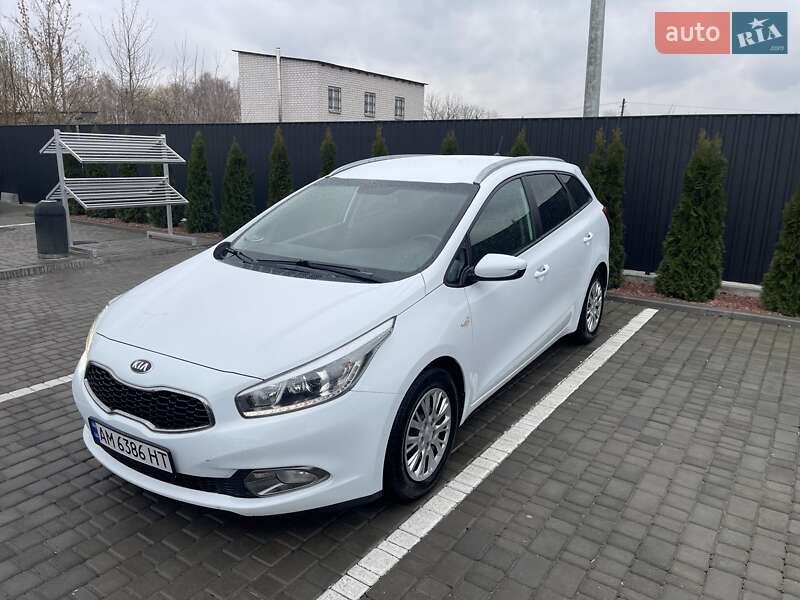 Универсал Kia Ceed 2014 в Звягеле