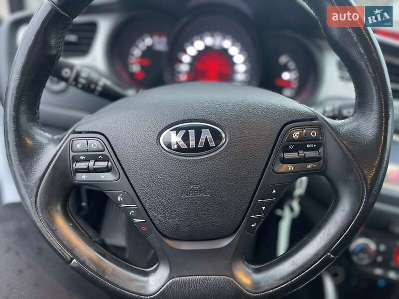 Универсал Kia Ceed 2014 в Звягеле