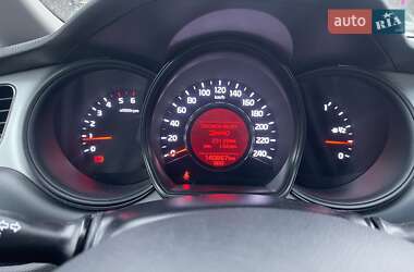 Универсал Kia Ceed 2014 в Звягеле