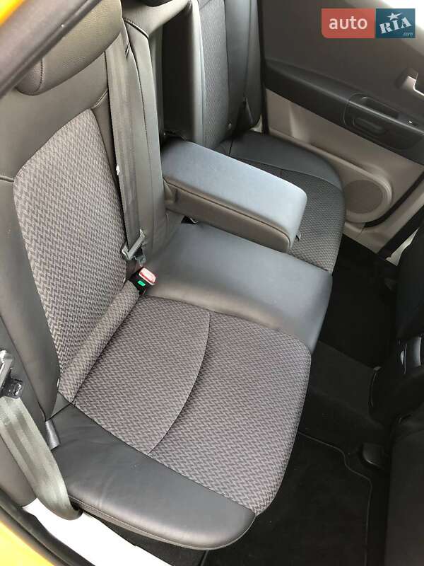 Хэтчбек Kia Ceed 2007 в Ковеле