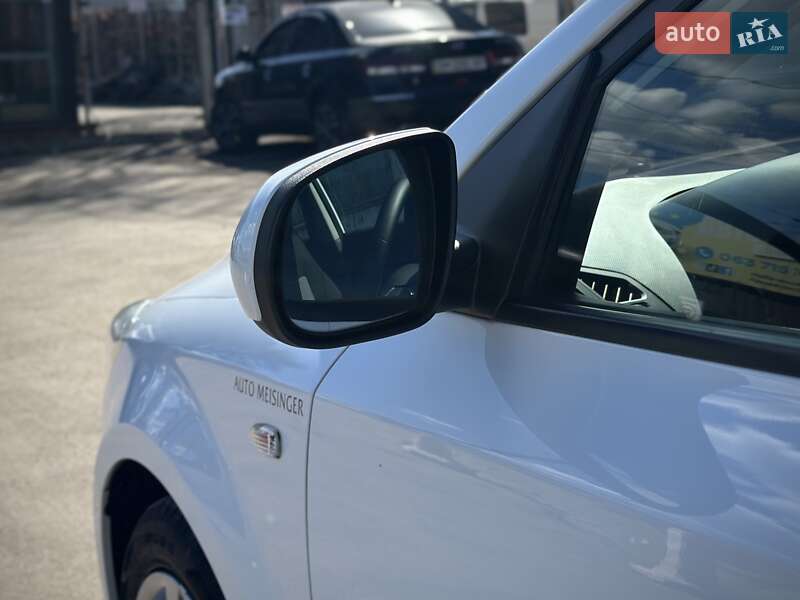 Универсал Kia Ceed 2011 в Сумах