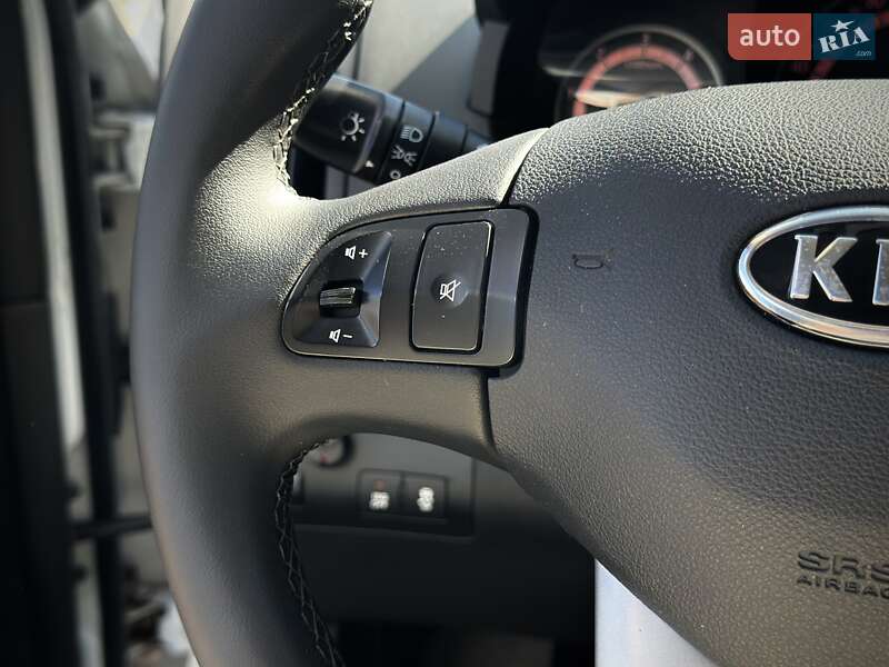 Универсал Kia Ceed 2011 в Сумах