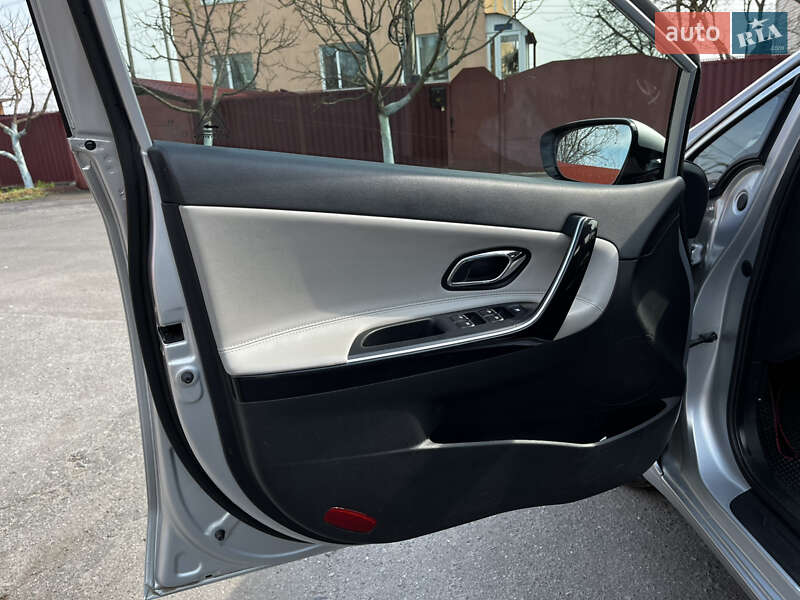 Универсал Kia Ceed 2016 в Хмельницком