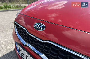 Хэтчбек Kia Ceed 2019 в 