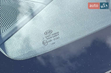 Хэтчбек Kia Ceed 2019 в 