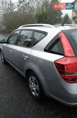 Универсал Kia Ceed 2009 в 