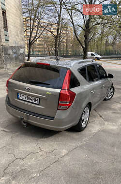 Універсал Kia Ceed 2011 в 
