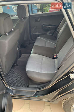 Хетчбек Kia Ceed 2009 в 