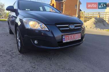 Универсал Kia Ceed 2009 в 