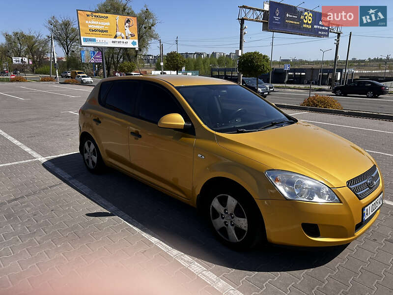Хетчбек Kia Ceed 2007 в Києві