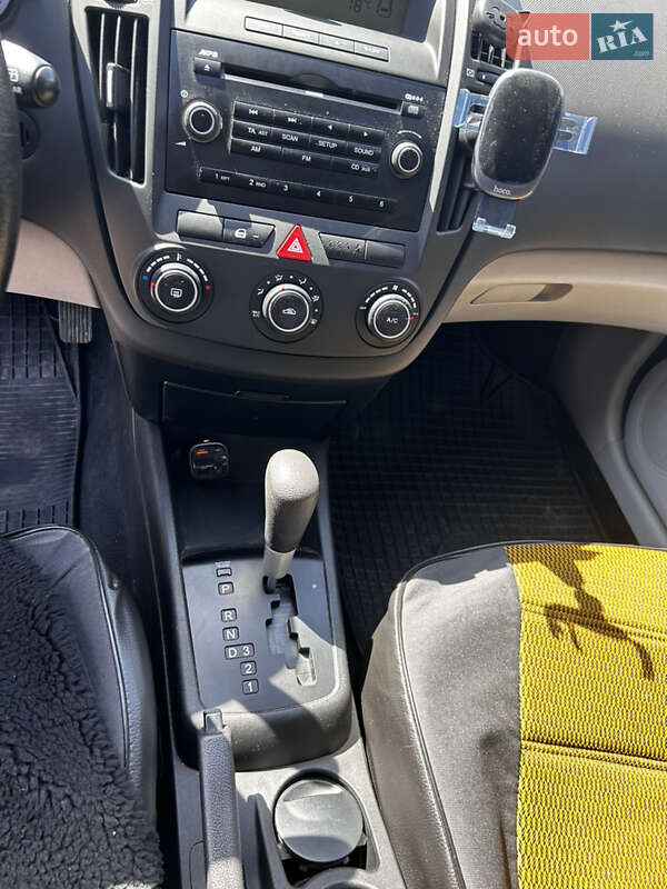 Хетчбек Kia Ceed 2007 в Києві