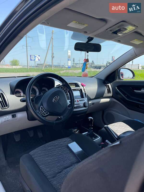 Хетчбек Kia Ceed 2008 в Одесі