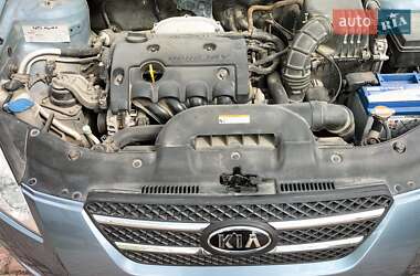 Хетчбек Kia Ceed 2007 в 