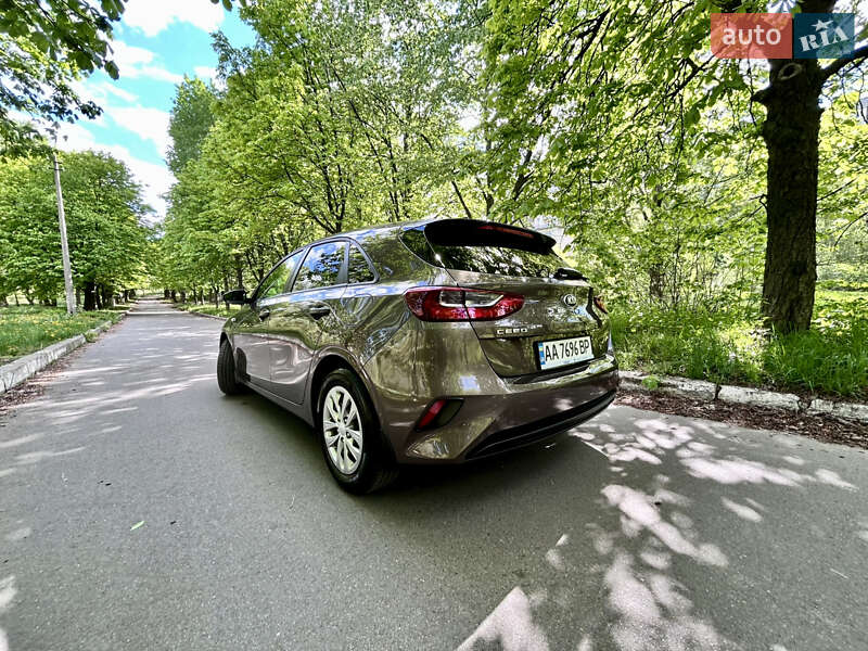 Хэтчбек Kia Ceed 2019 в Киеве