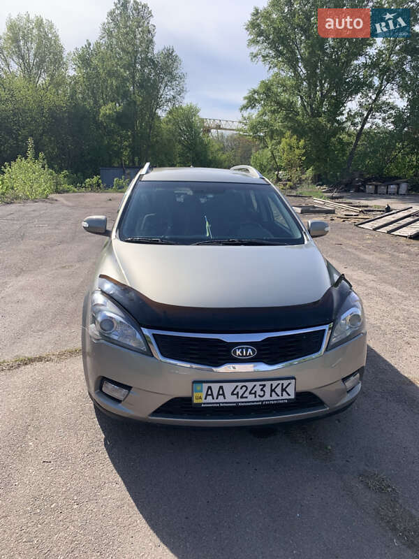 Универсал Kia Ceed 2010 в 
