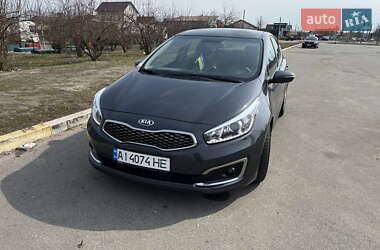 Хэтчбек Kia Ceed 2017 в 