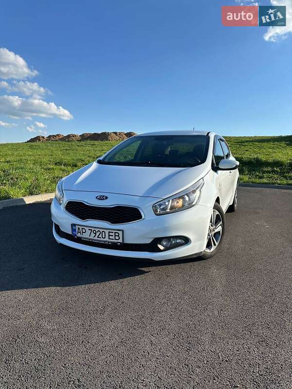Хетчбек Kia Ceed 2013 в Вінниці