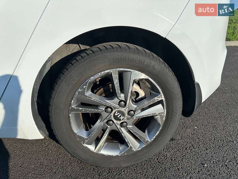 Хетчбек Kia Ceed 2013 в Вінниці
