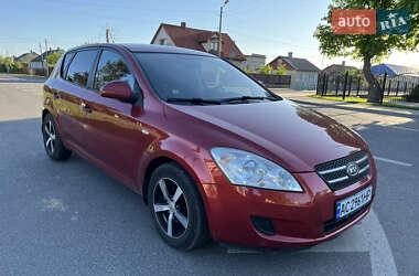 Хетчбек Kia Ceed 2008 в Володимирі