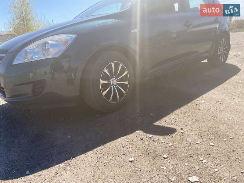 Хетчбек Kia Ceed 2007 в Фастові