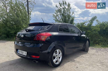 Хетчбек Kia Ceed 2010 в 