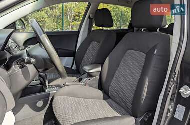 Хетчбек Kia Ceed 2008 в 