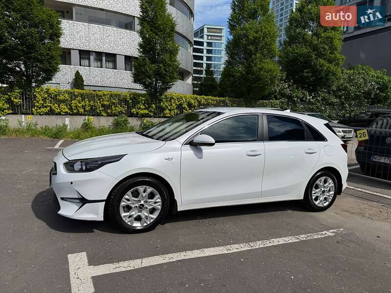 Хетчбек Kia Ceed 2022 в Львові