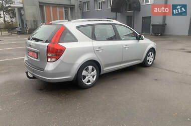 Универсал Kia Ceed 2009 в 