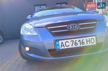 Универсал Kia Ceed 2007 в Ковеле