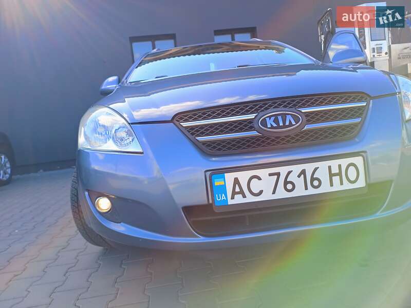 Универсал Kia Ceed 2007 в Ковеле