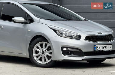 Хетчбек Kia Ceed 2017 в 