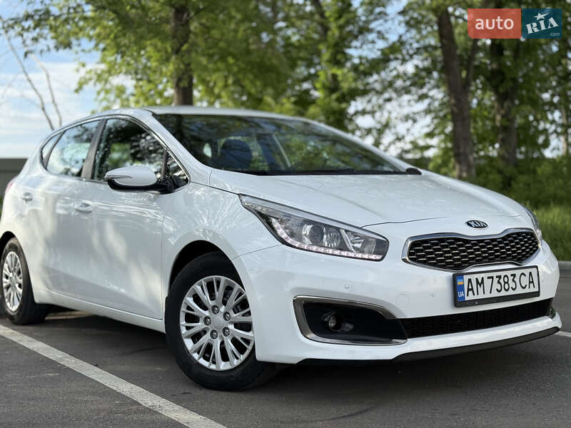 Хэтчбек Kia Ceed 2017 в Виннице